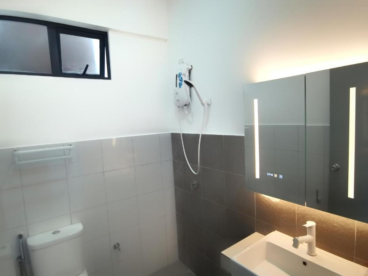 Apartment Super Comfort 2r2b Luxury Seaview Sandakan